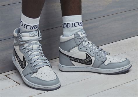 dior jordan 1 release date 2022|Dior jordan 1 shoes.